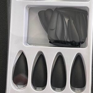 Press on Nails Stiletto Almond Medium Length